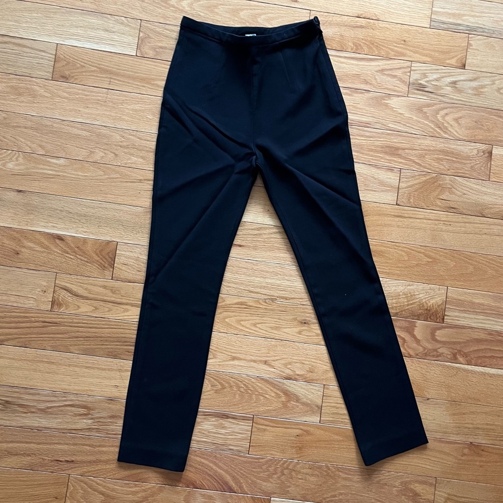 Toteme leggings with side zip 🖤